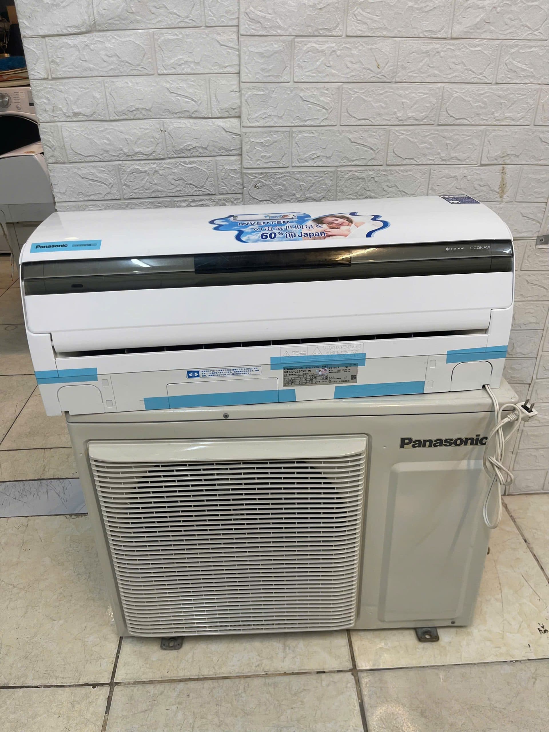 Điều hòa panasonic 9000btu viền đen mặt dâng sang trọng